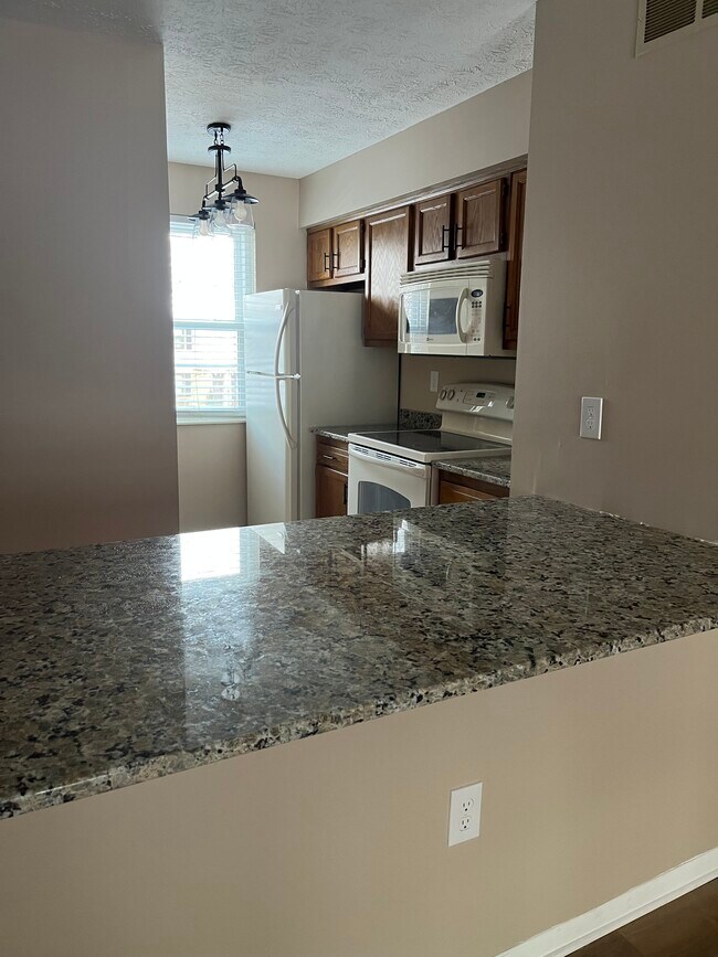 Mostrador/barra - 112 Forest Dr