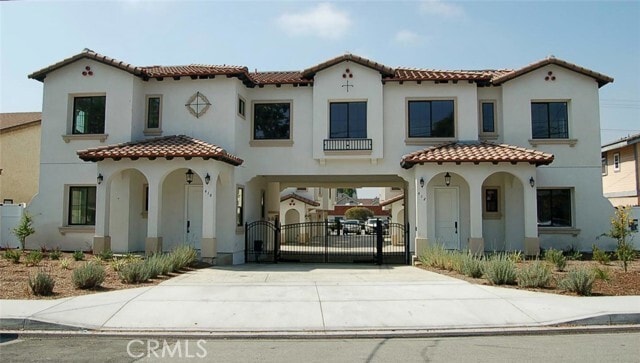 Primary Photo - 425 W Duarte Rd