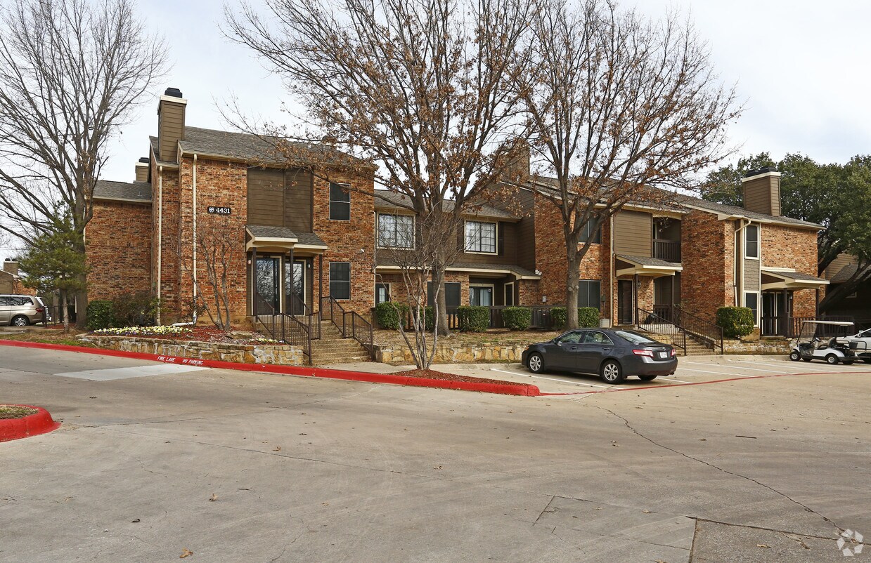 Avalon Villas Apartments Irving, TX