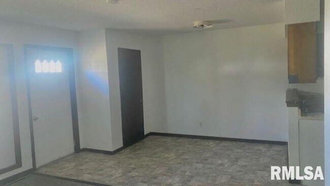 Foto del edificio - 536 10th Ave S