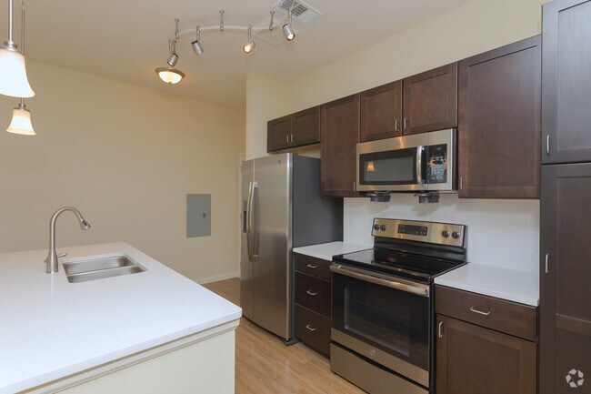 1HAB, 1BA - 650 ft² - Northlake Senior (62+ Active Adult Living)