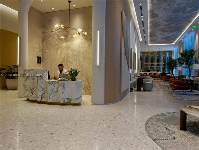 Foto del edificio - 77 SE 5th St