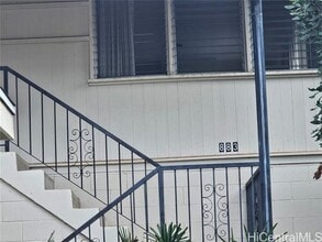 Building Photo - 883 4th Ave