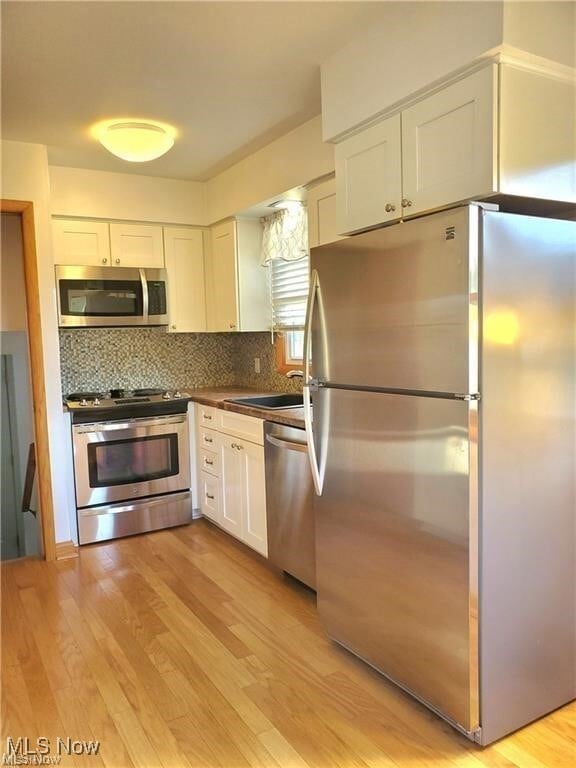 Building Photo - 2448 Twin Lakes Dr