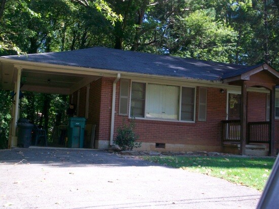 Foto del edificio - 3023 Clifton Rd SE