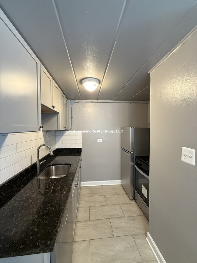 Foto del edificio - 9630 Ivanhoe Ave