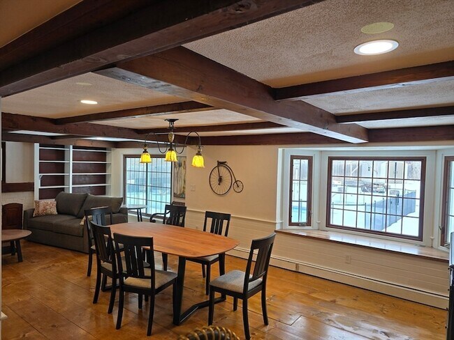 Foto del edificio - 223 Central St