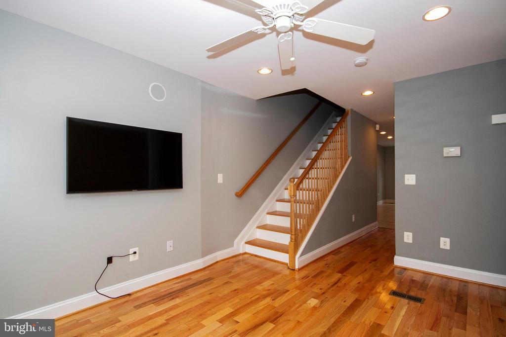 Foto principal - 6 E Barney St