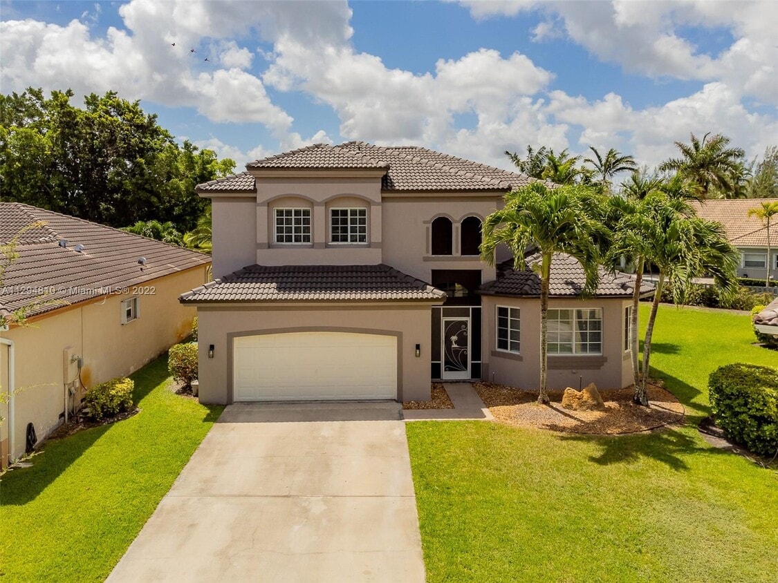 2917 Augusta Dr, Homestead, FL 33035 House for Rent in Homestead, FL