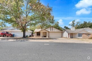 Building Photo - 12902 Odie Ln