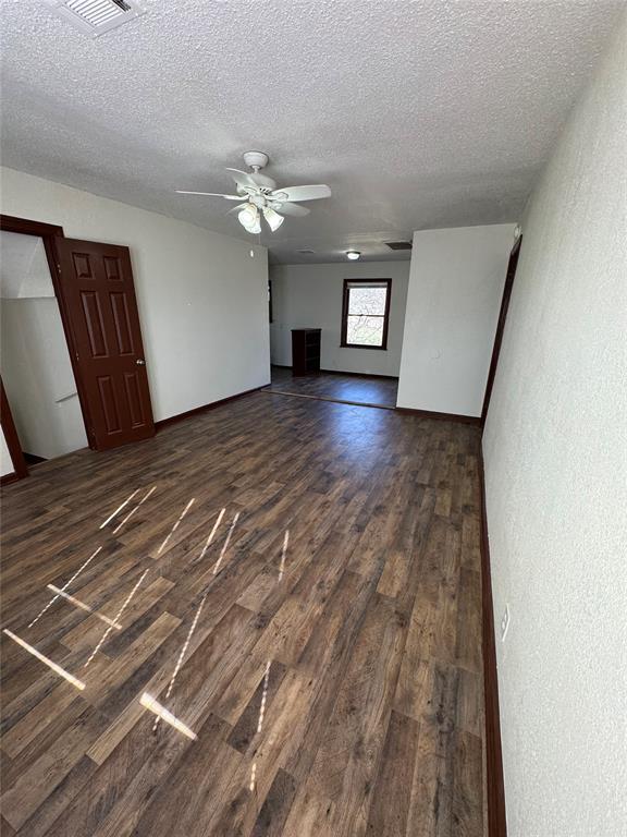 Foto del edificio - 2119 NE 26th St