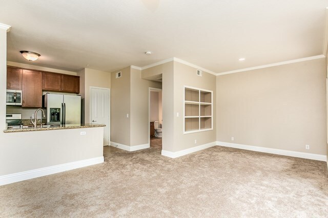 Primary Photo - 22681 Oak Grove