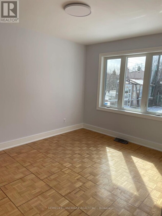 Photo du bâtiment - 183 Goulding Ave