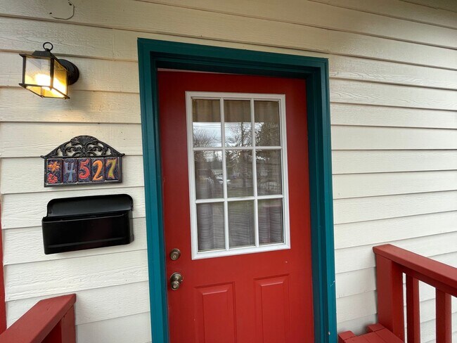 Foto del edificio - Charming and Updated 1913's Home! Woodstoc...