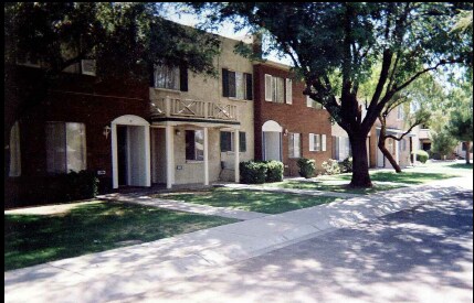 Foto principal - 2301-2369 E Cactus Rd