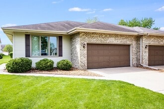 Building Photo - 22943 Bussey Dr