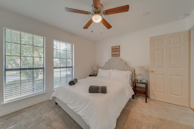 Foto del edificio - 1507 Broadmoor Dr