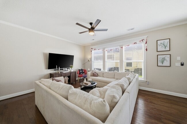 Building Photo - 544 Mill Creek Pkwy