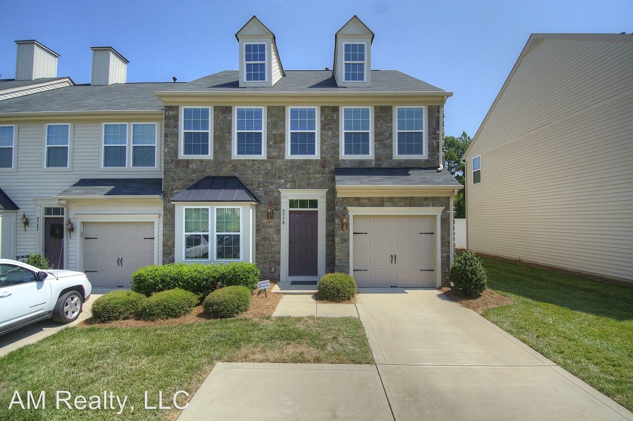Primary Photo - 3 br, 2.5 bath House - 9778 Springholm Drive