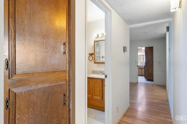 Building Photo - 1109 Krista Ct