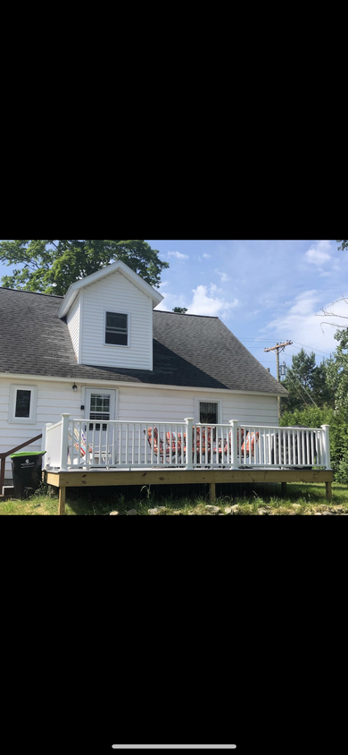 Porch at back door - 2978 Intertown Rd