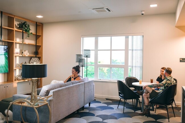 Interior Photo - Gordon Lofts