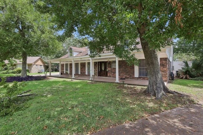 Foto del edificio - 5710 Glasgow Ln