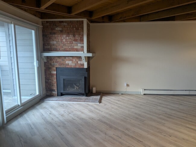 Building Photo - 8100 Ryan Gulch Rd