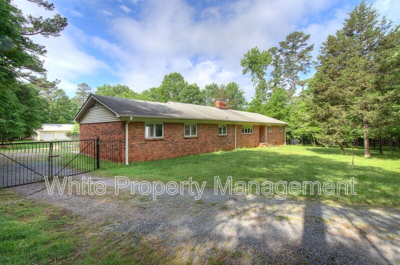 Primary Photo - 4300 Kuykendall Rd