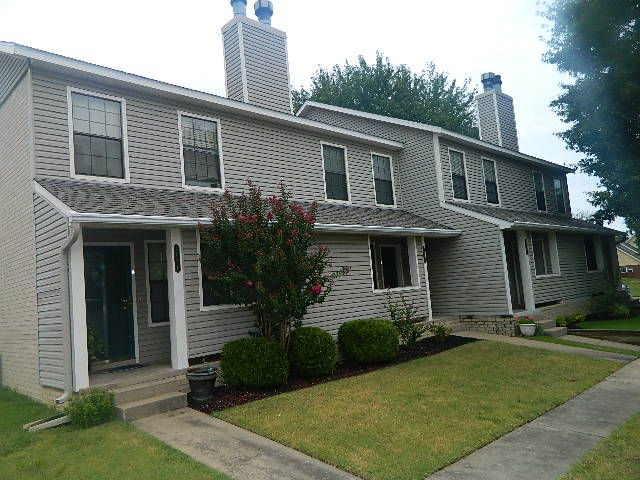 Primary Photo - 306 Fairway Cir