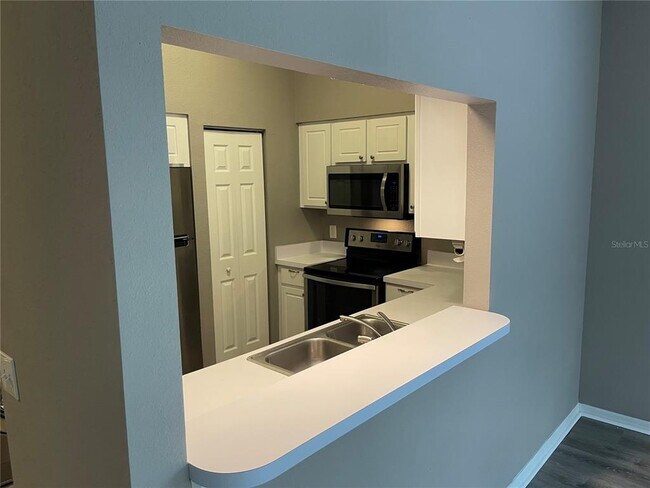 Foto del edificio - 4941 SW 91st Terrace