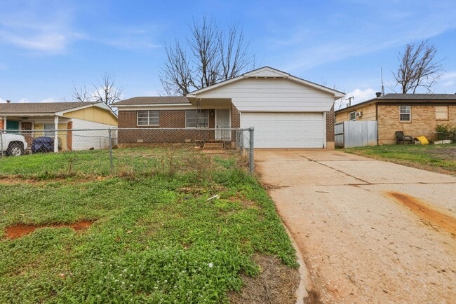 Photo - 1520 SE 48th Pl House