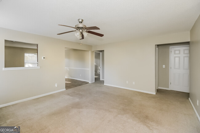 Building Photo - 4250 Winston Cir