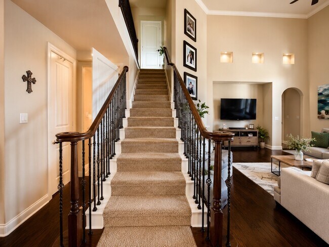 Building Photo - 10314 Hatcher Dr