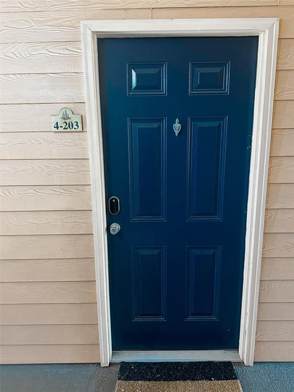 Building Photo - 5000 Culbreath Key Way