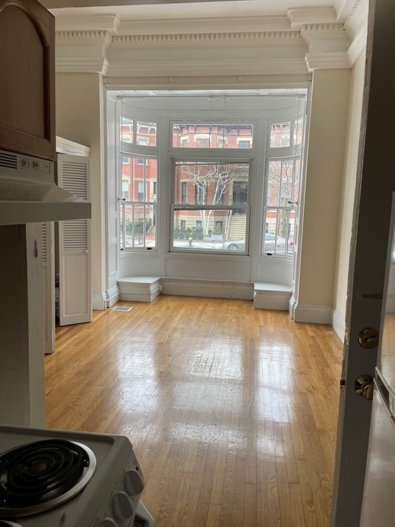 Primary Photo - 397 Beacon St