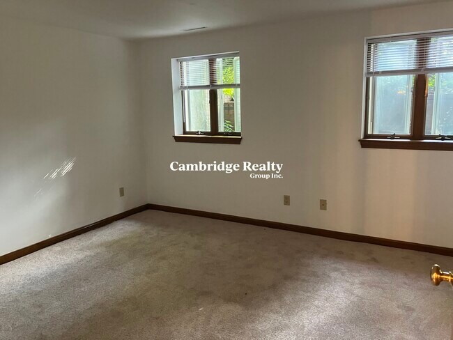 Foto del edificio - 175 Summer St