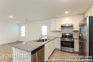 Building Photo - 3 br, 2 bath House - 8814 Barrow Path