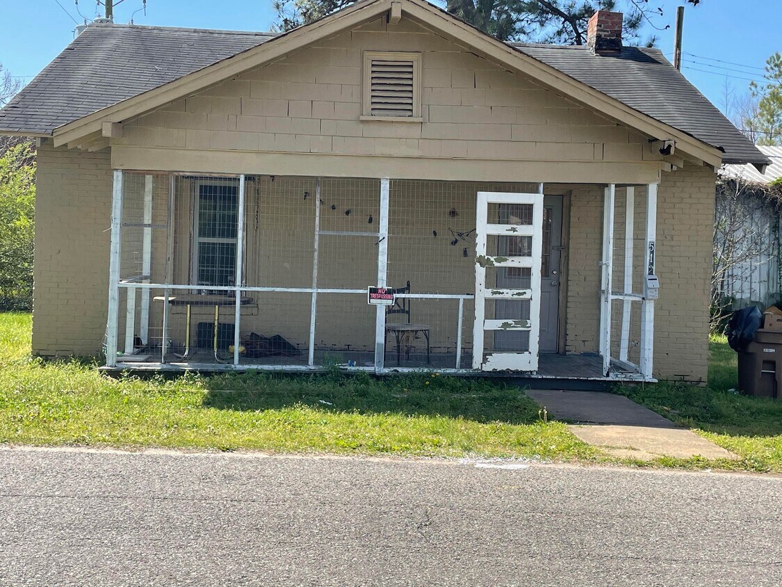 512 Booker St, Shelby, NC 28150 House Rental in Shelby, NC