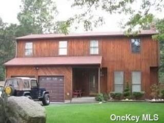 Primary Photo - 132 Horseblock Rd