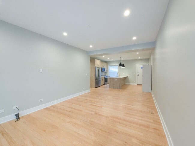 Foto del edificio - 2537 N Campbell Ave