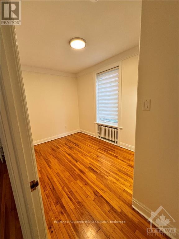 Photo du bâtiment - 50 Sweetland Ave