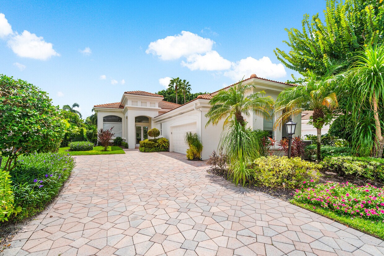 Primary Photo - 262 Isle Way