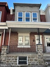 Building Photo - 4018 Dexter St