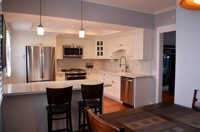 Kitchen - 8150 Manitoba St