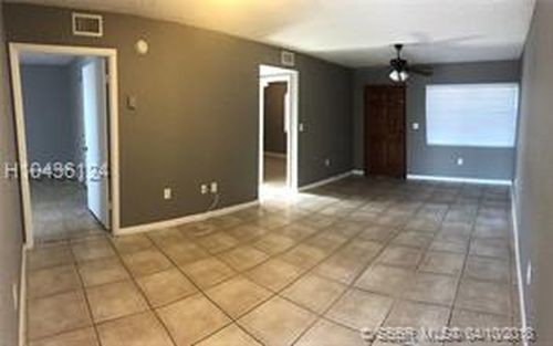Building Photo - 7020 NW 173rd Dr