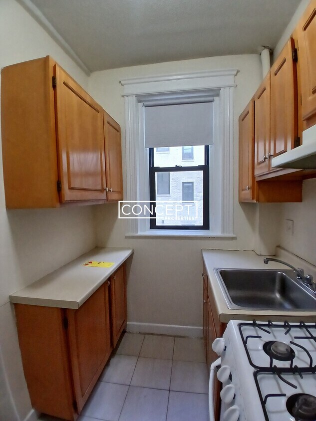 Foto del edificio - 1156 Commonwealth Ave