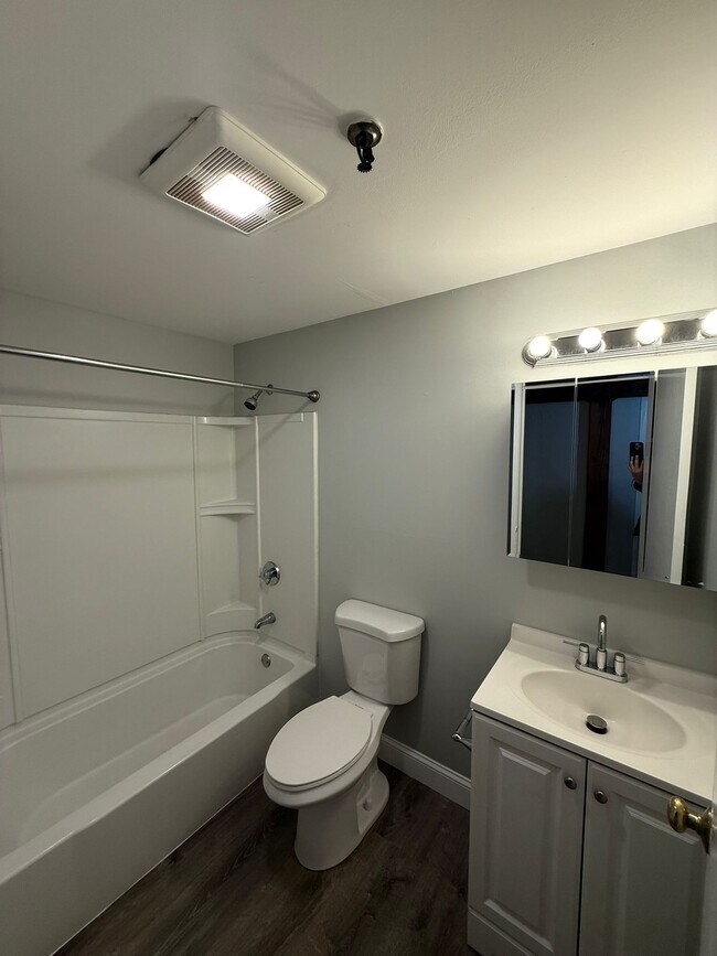 Foto del edificio - 11 Leo Turo Way