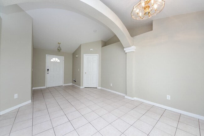 Foto del edificio - 355 Thousand Oaks Blvd