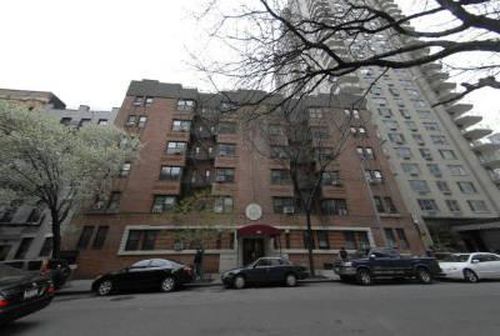 Primary Photo - 310 E 74th St